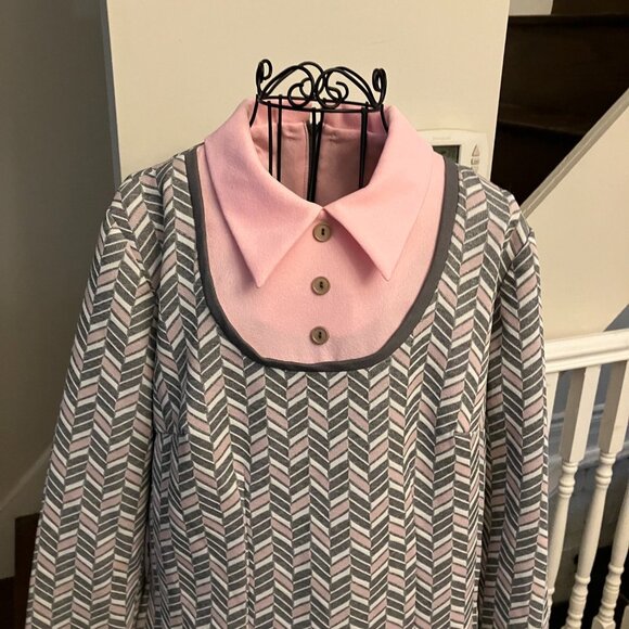Vintage Grey, Pink, and White MOD Dress - Picture 3 of 5